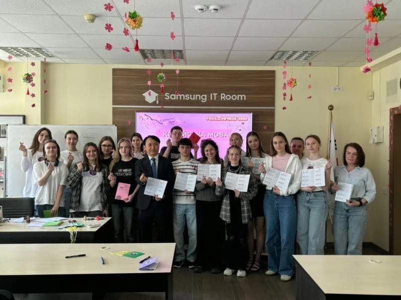 Участь у заході в рамках Тижня факультету східної і словʼянської філології Київського національного лінгвістичного університету (4 травня 2026 року)